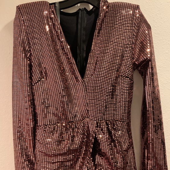 Glam Long Gown - Picture 1 of 2